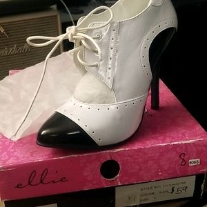 Nwt Gangster pumps